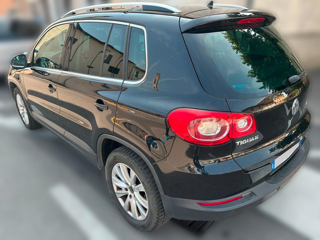 Volkswagen Tiguan 2.0 tdi - ANCHE PER NEOPATENTATI