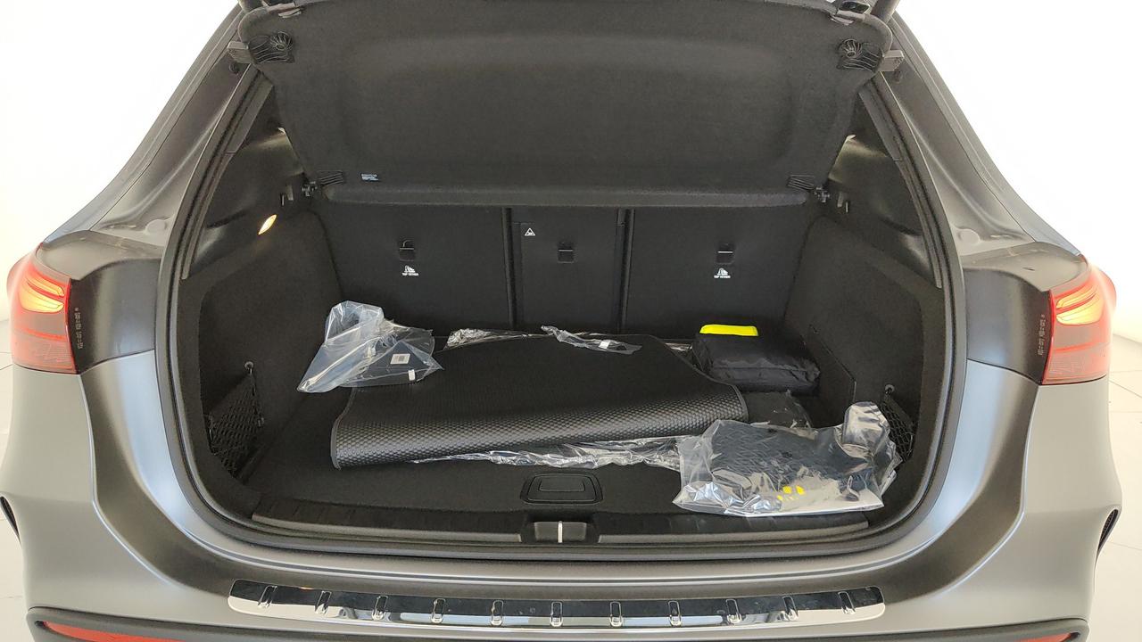 Mercedes-Benz GLA 200 d automatic