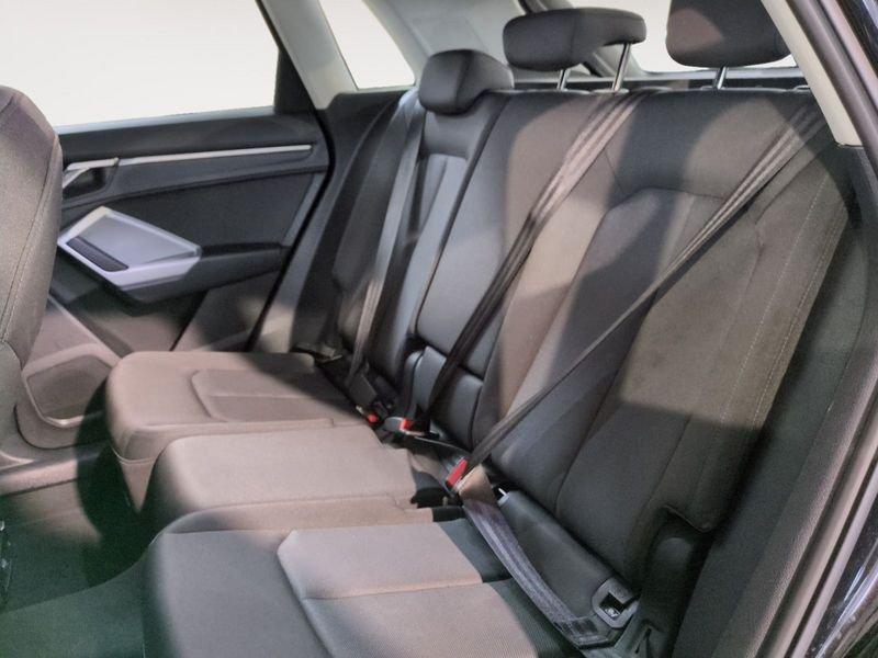 Audi Q3 2.0 35 TDI S Tronic Business