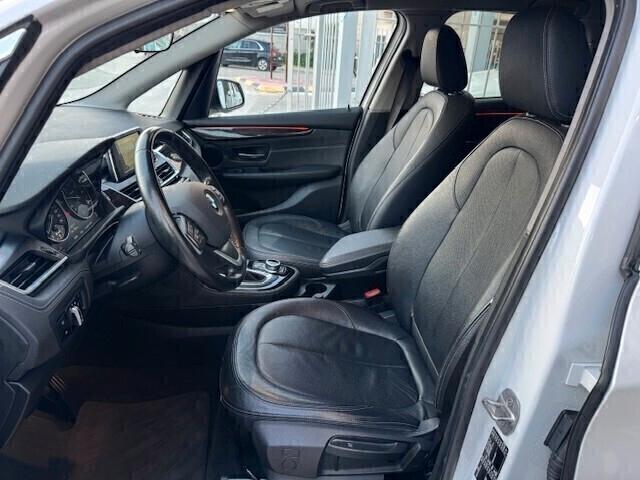 Bmw 216 216d Active Tourer Luxury C.Aut. Pelle Navi Led Cruise Pdc