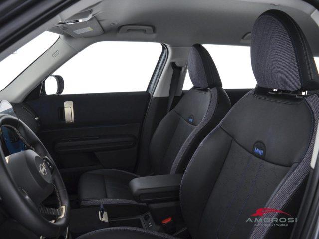 MINI Countryman Cooper 2.0 D 48V Favoured auto