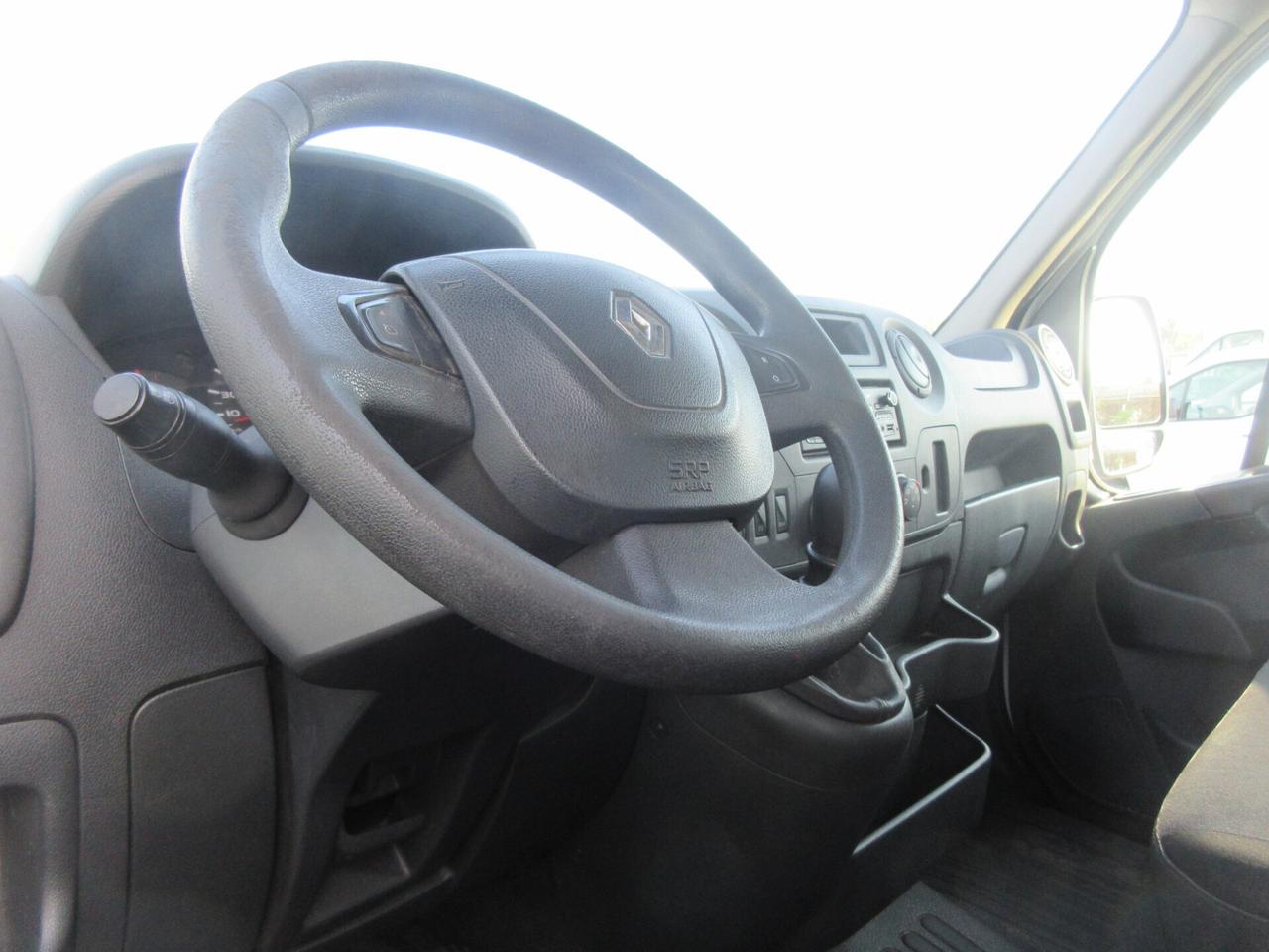 Renault MASTER 2.3 TD 140CV CASSONE RIBALTABILE TRILATERALE NUOVO DI FABBRICA