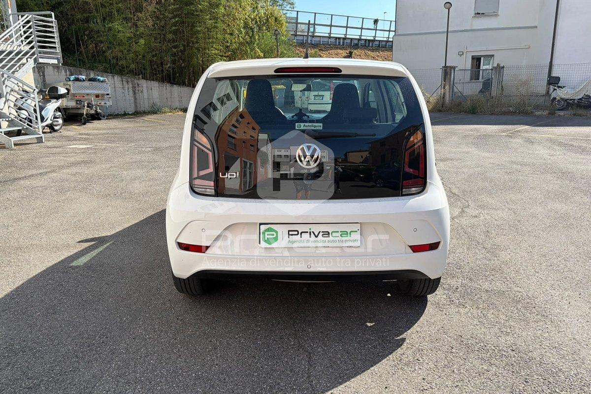 VOLKSWAGEN 1.0 3p. high up! BlueMotion Technology