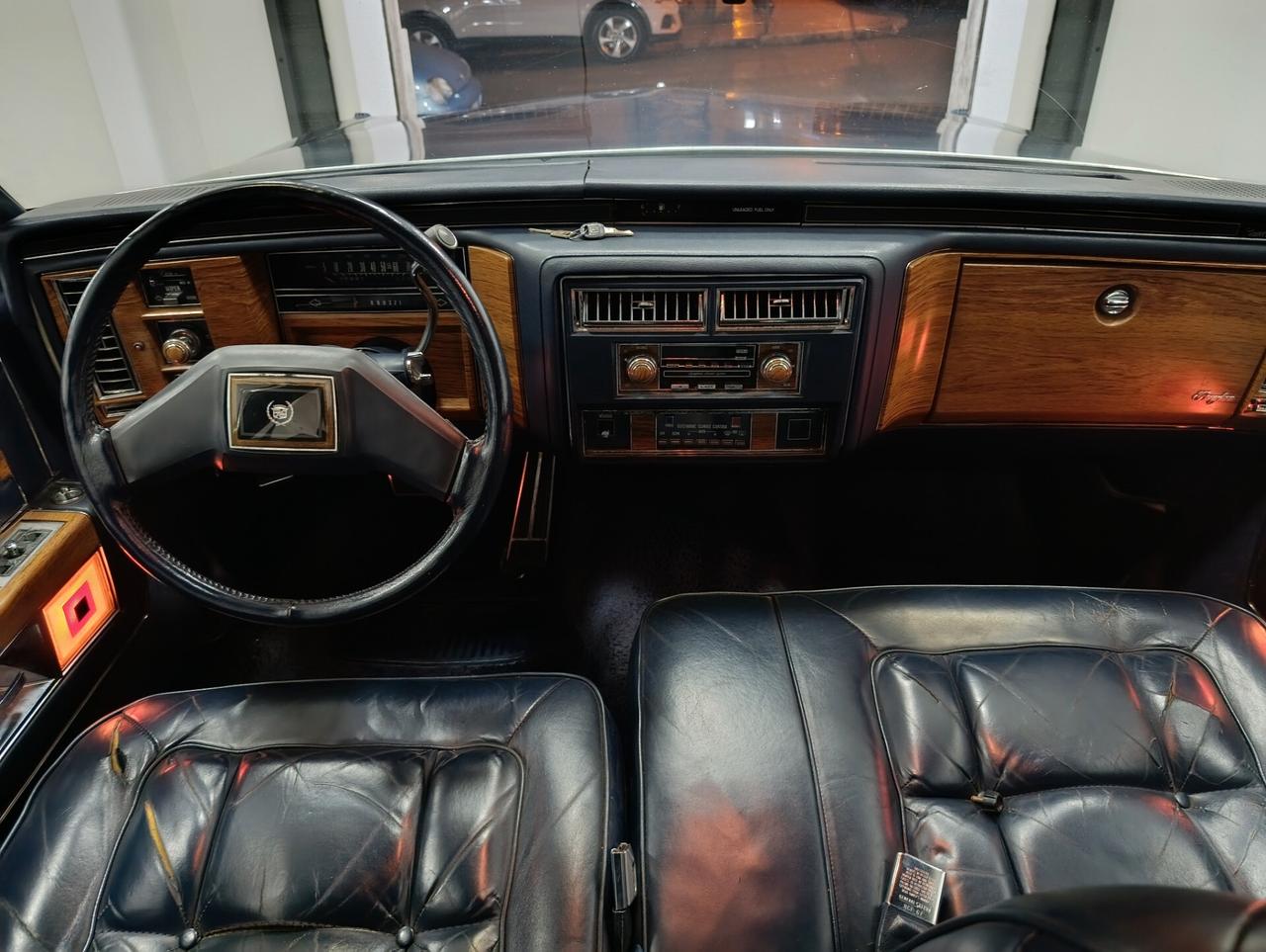 Cadillac Fleetwood Brougham 4.1 V6