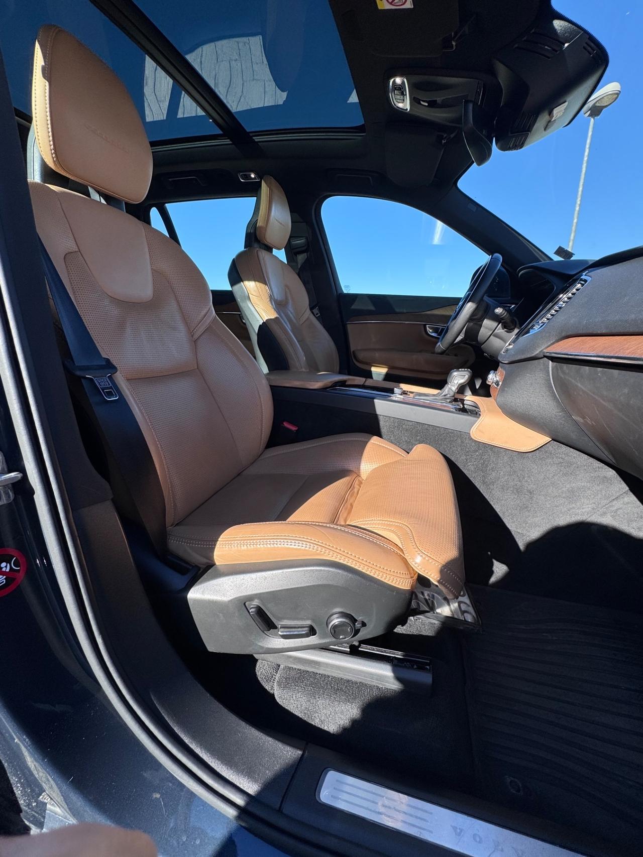 Volvo XC 90 XC90 D5 AWD Geartronic Inscription