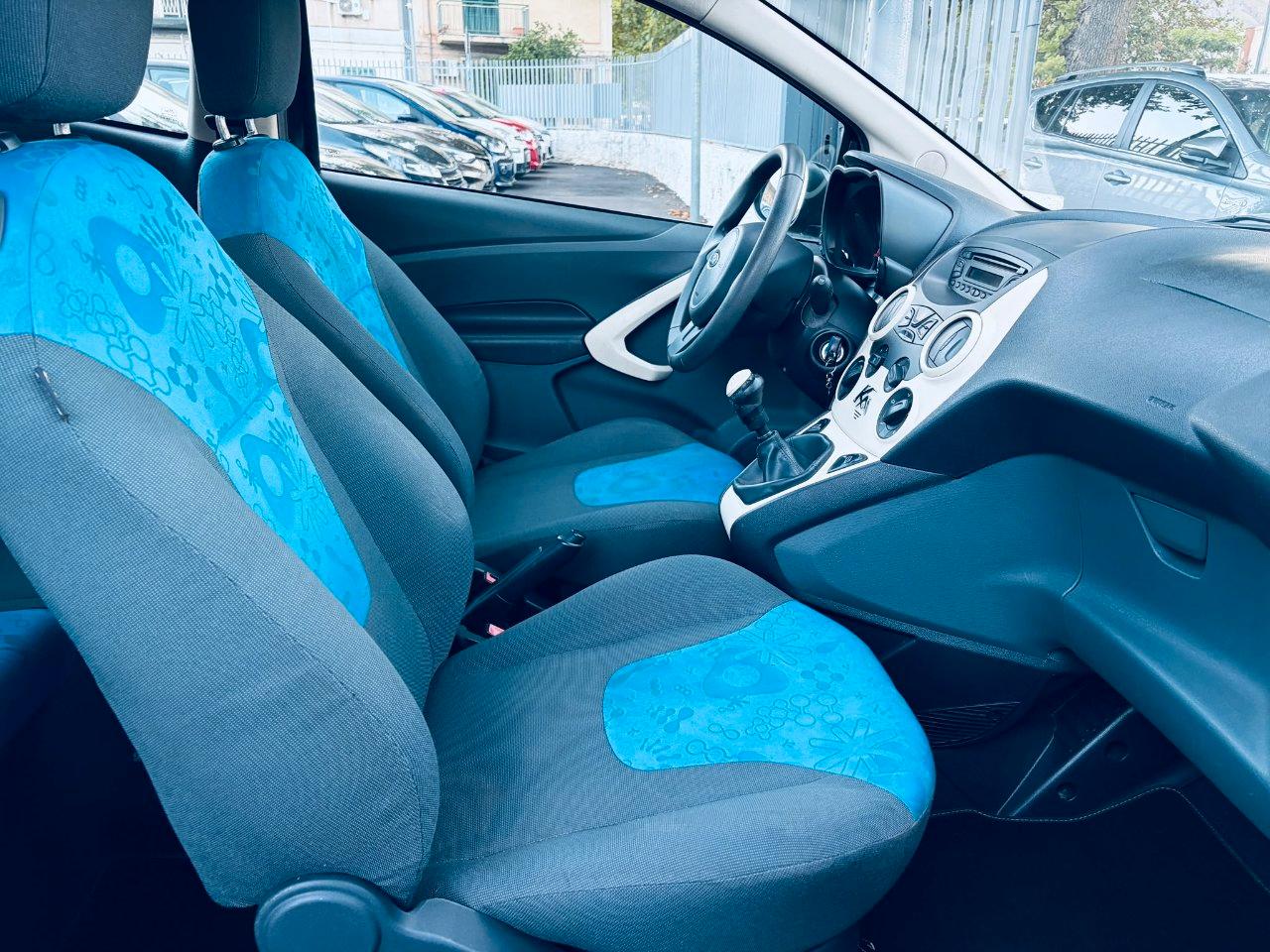 Ford Ka 1.2 Titanium c/esp,tcs 69cv E5