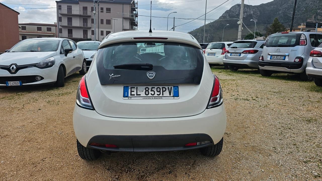 Lancia Ypsilon 1.3 MJT 16V 95 CV 5 porte S&S Gold