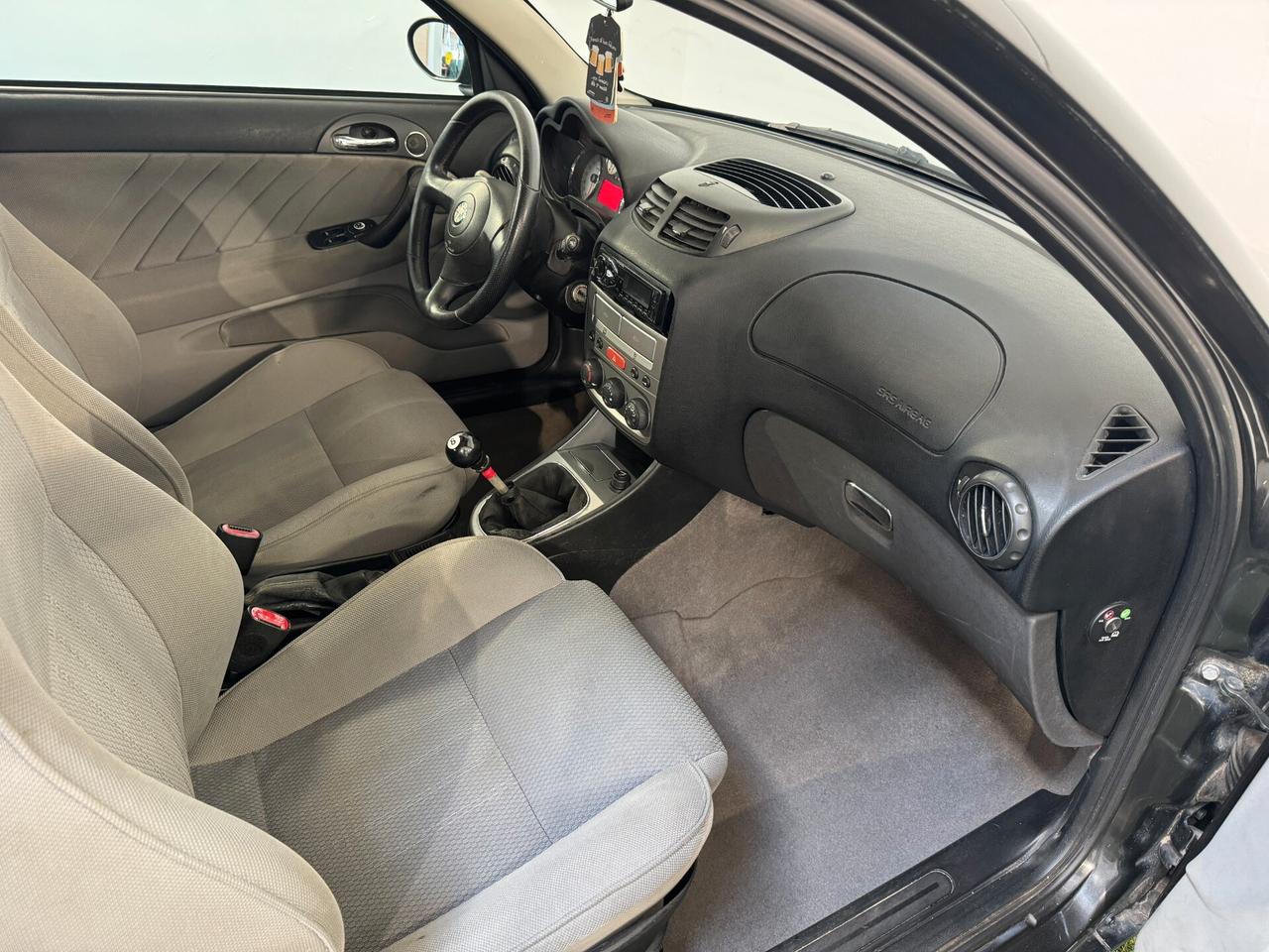 Alfa Romeo 147 1.6 TS (105) 3p. Progression E4