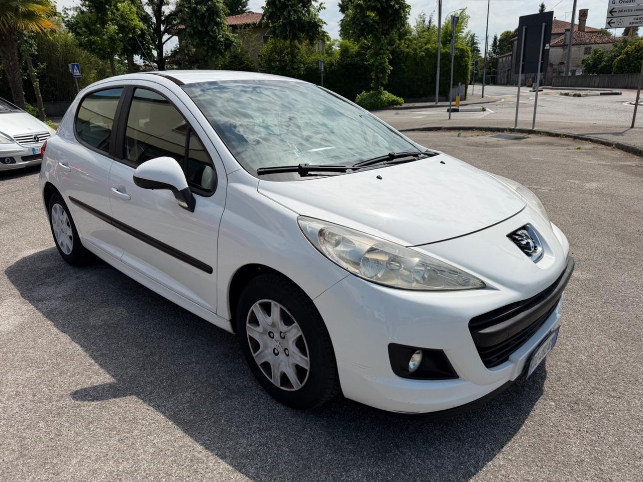 Peugeot 207 BENZINA / GPL OK NEO