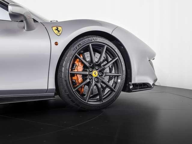 Ferrari 488 Pista