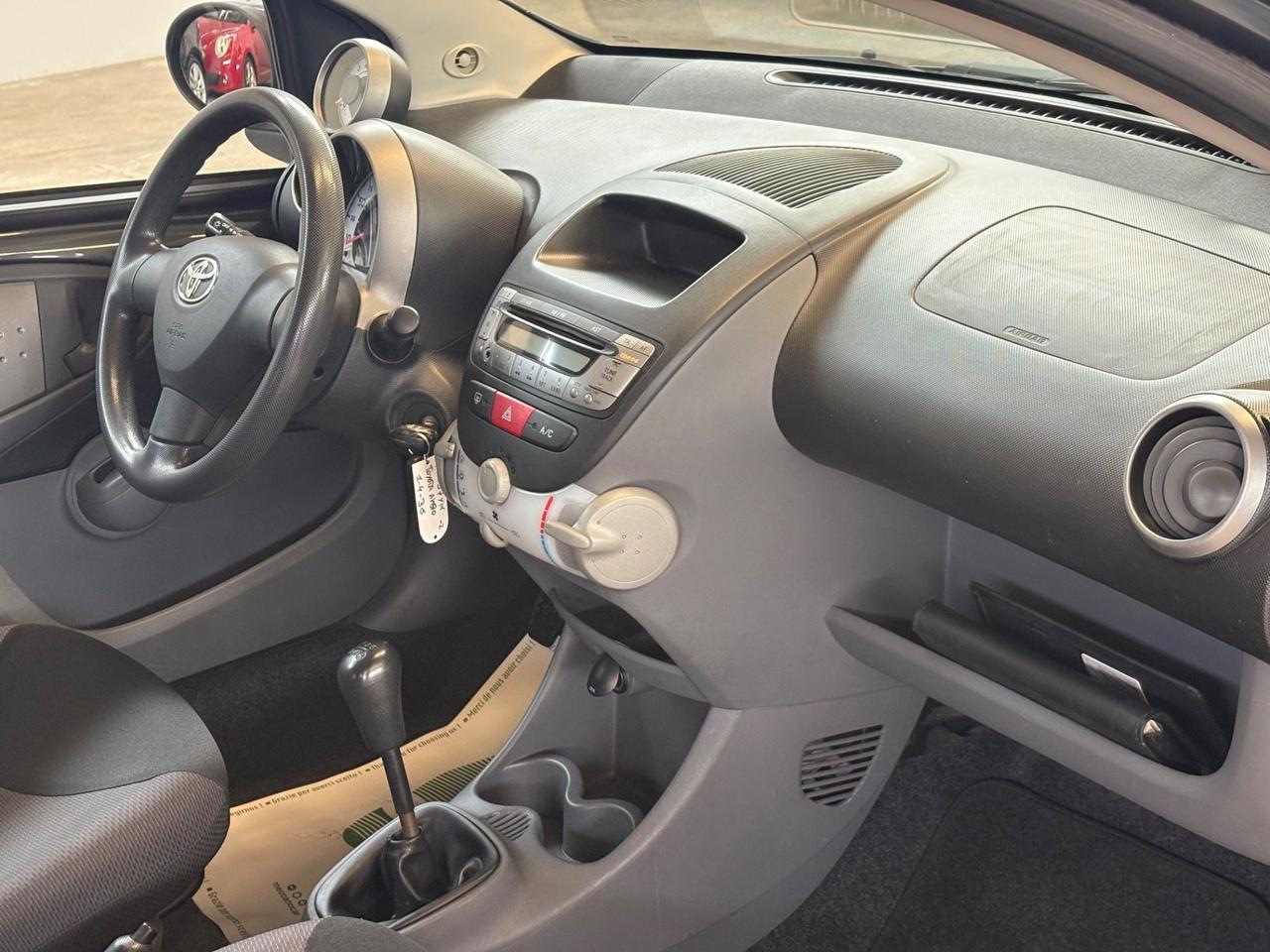 Toyota Aygo 1.0 12V VVT-i 3 porte Sol