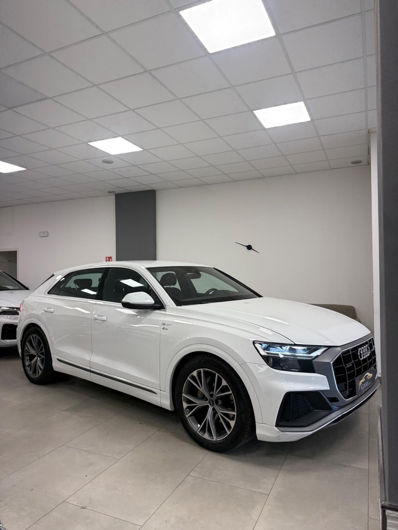 Audi Q8 50 TDI 286 CV quattro tiptronic Sport