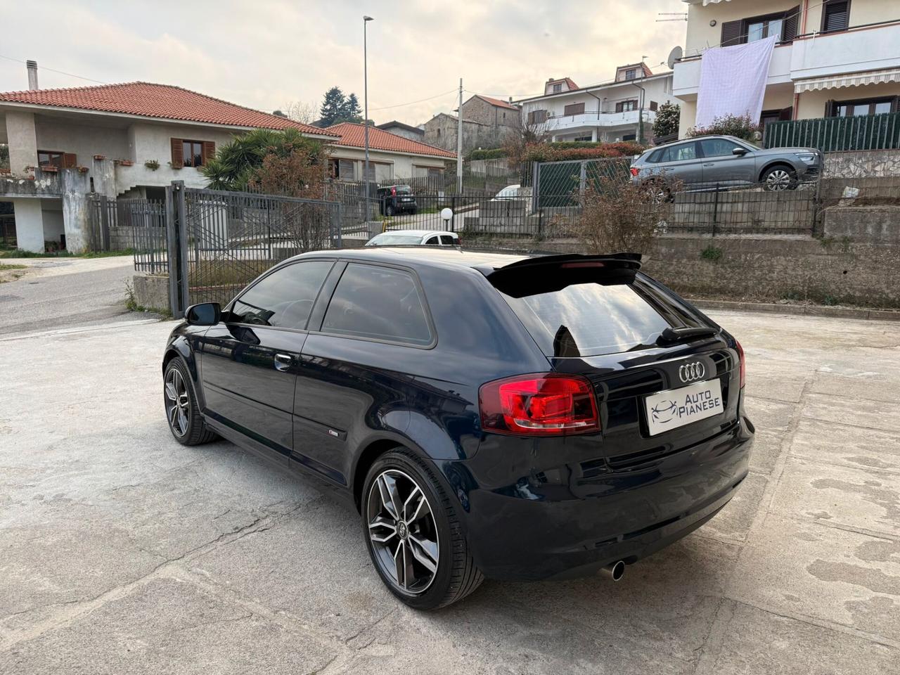 Audi A3 1.6Tdi 90Cv Young Edition