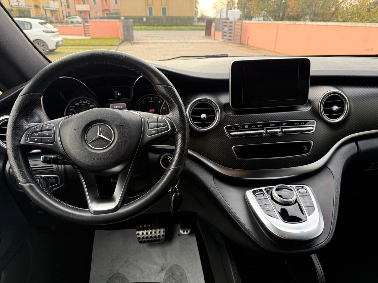 Mercedes-benz V 220 d Automatic Sport AMG Extralong