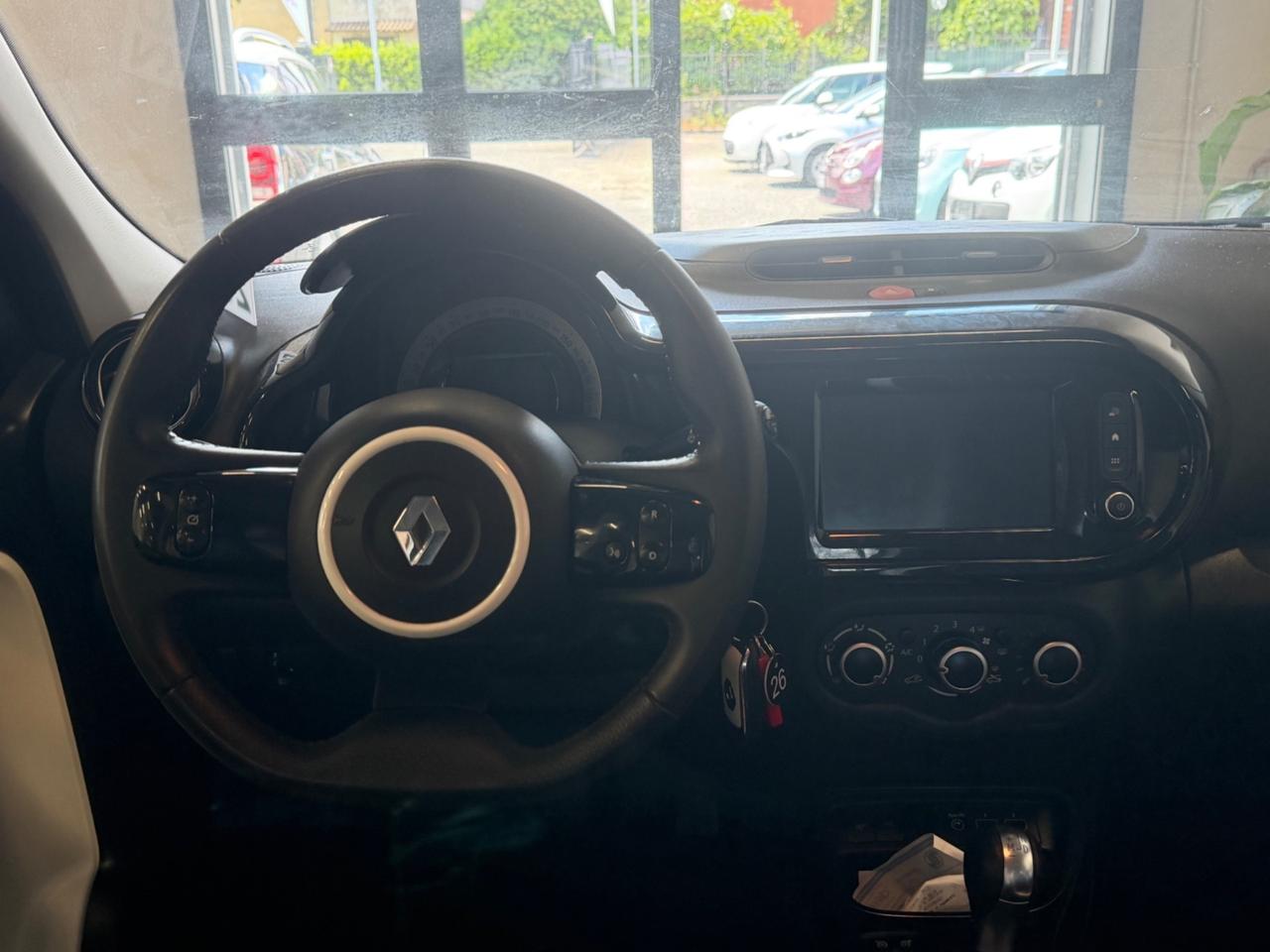Renault Twingo 0.9 93CV AUTOMATICA PELLE NAVIGATORE LED BLACK PACK