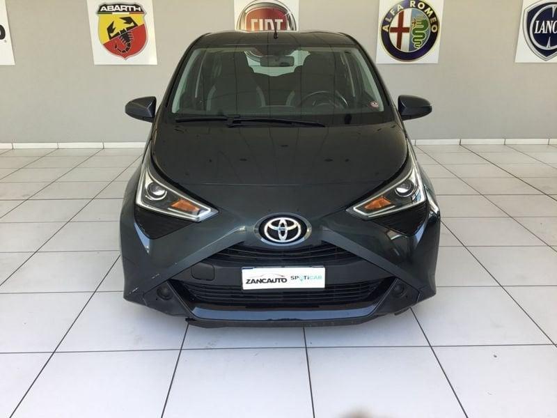 Toyota Aygo Connect 1.0 VVT-i 72 CV 5 porte x-cool AUTOMATICA