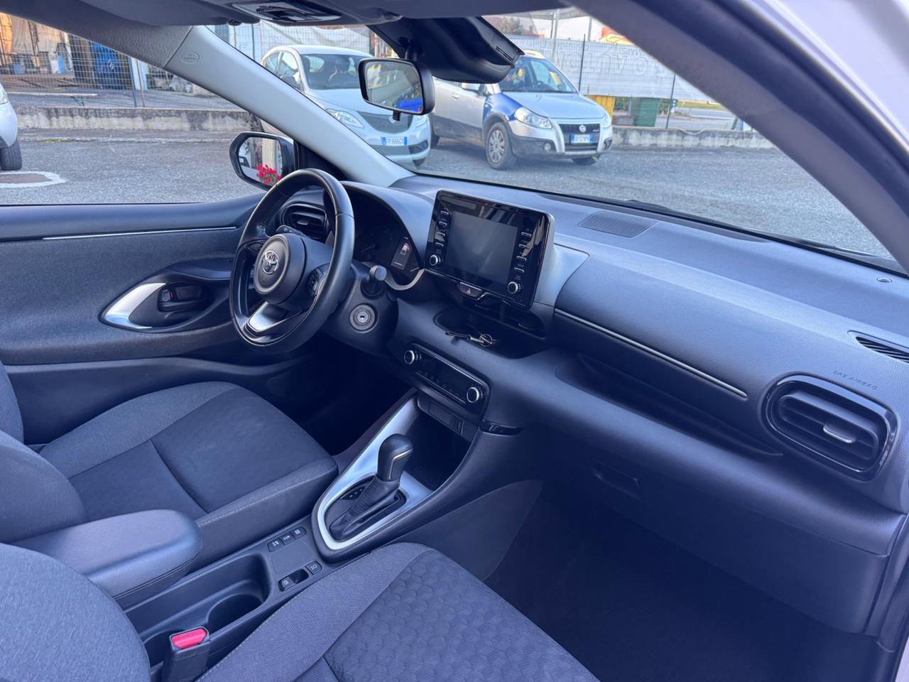 Toyota Yaris 1.5 Hybrid 5 porte Active