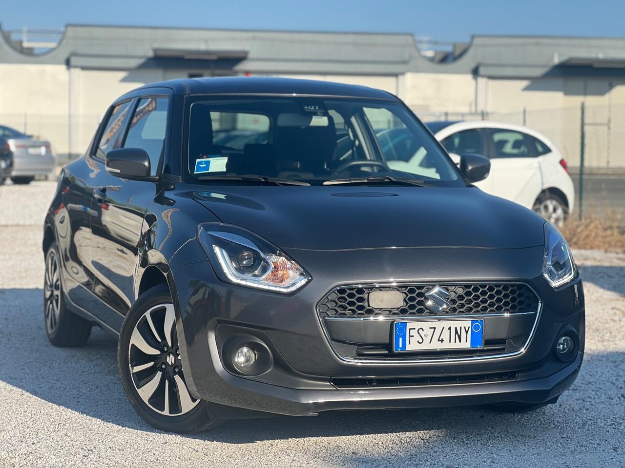 Suzuki Swift 1.2 Hybrid Top