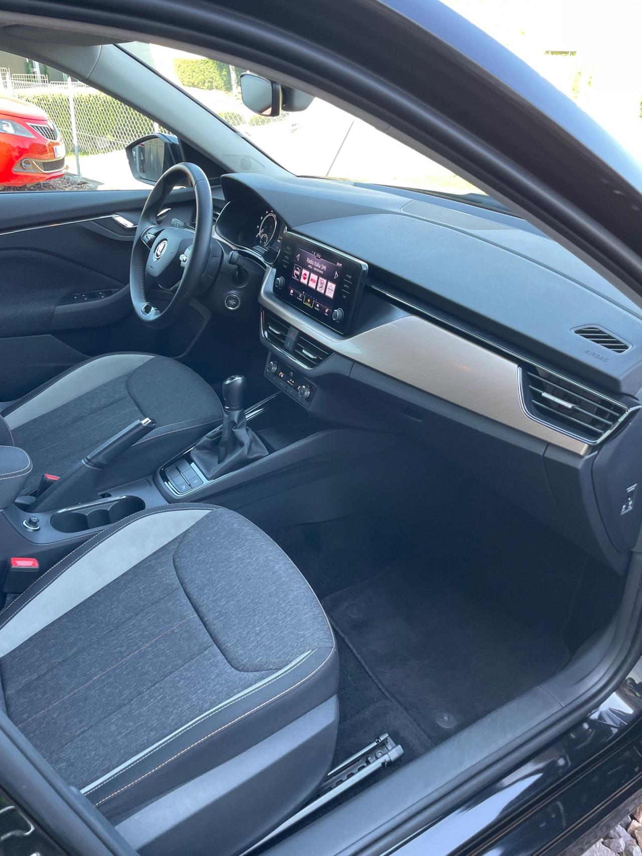 Skoda Kamiq 1.0 TSI Black Dots