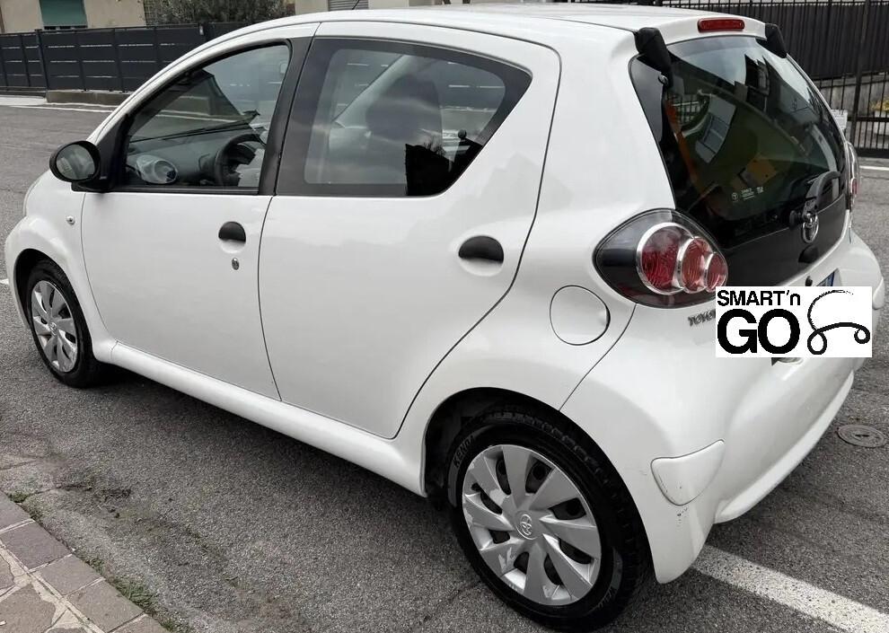 Toyota Aygo 1.0 12V VVT-i 5 porte