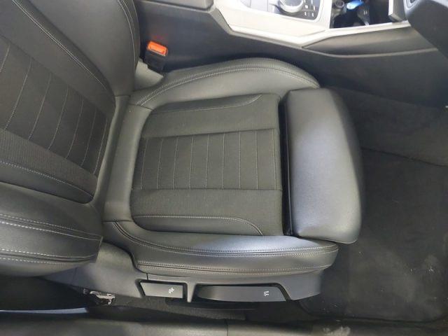 BMW 318 d 48V Touring Business Advantage
