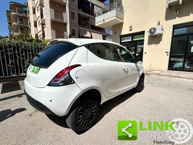 LANCIA Ypsilon ELEFANTINO
