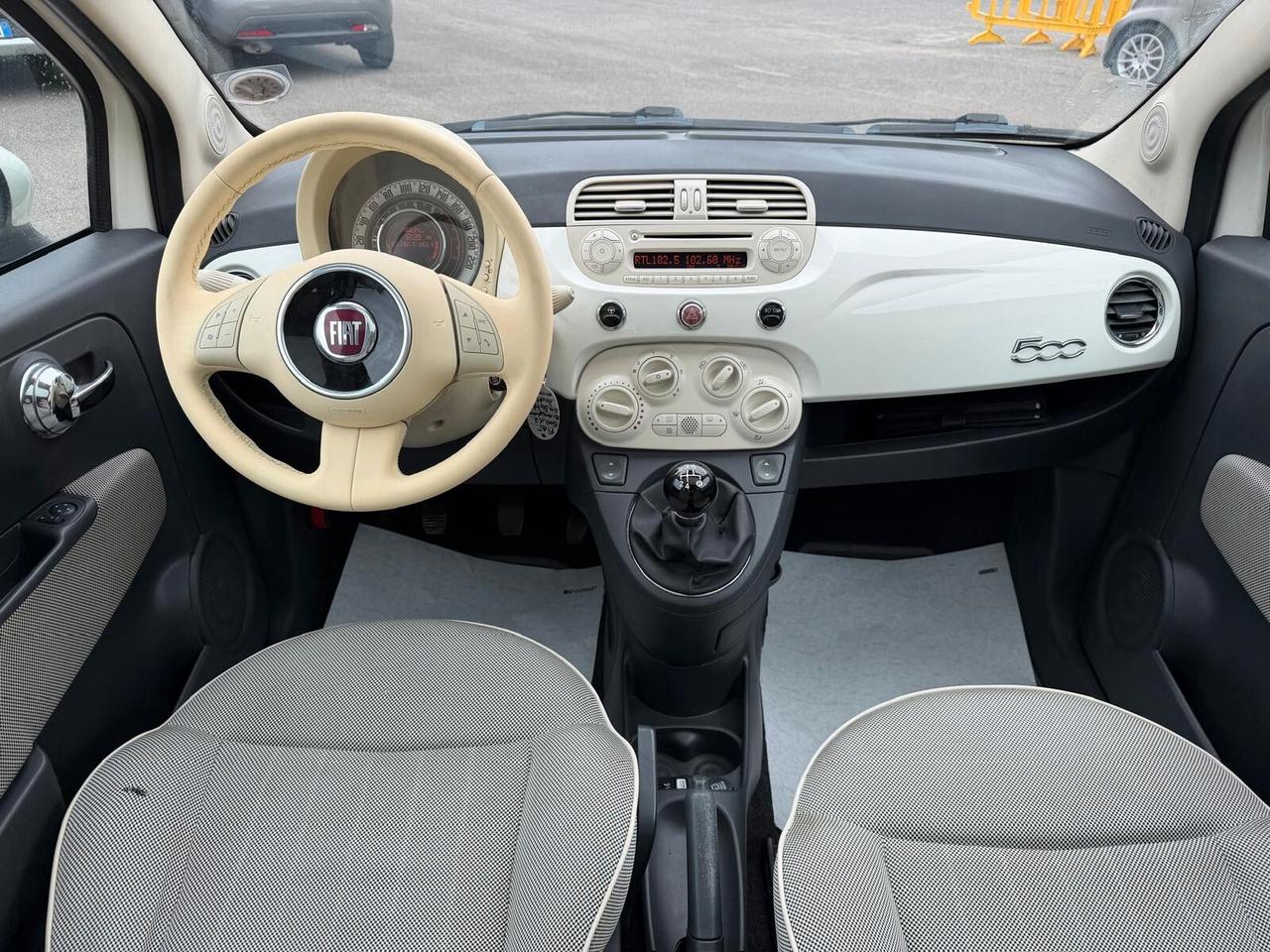 Fiat 500 1.2 BENZ 69CV LOUNGE 2011