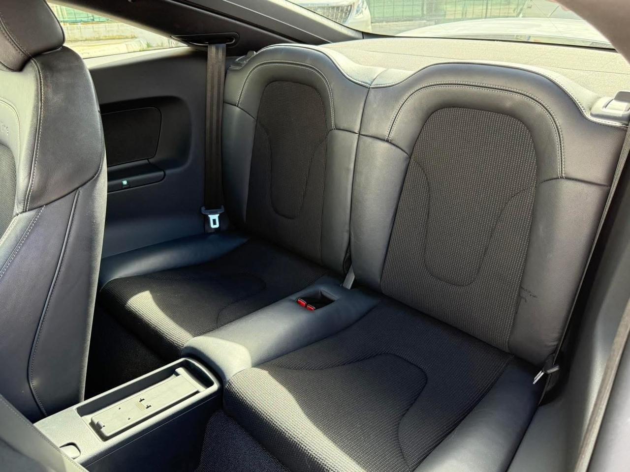 Audi TT 2.0 TDI quattro S-Line