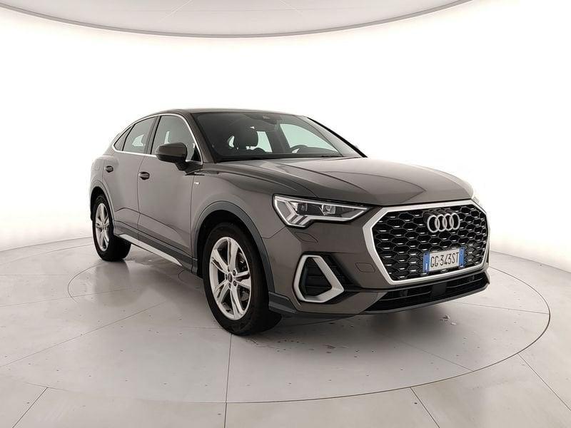 Audi Q3 SPB 35 TDI S tronic!S LINE!NAVI!CAR PLAY!PDC