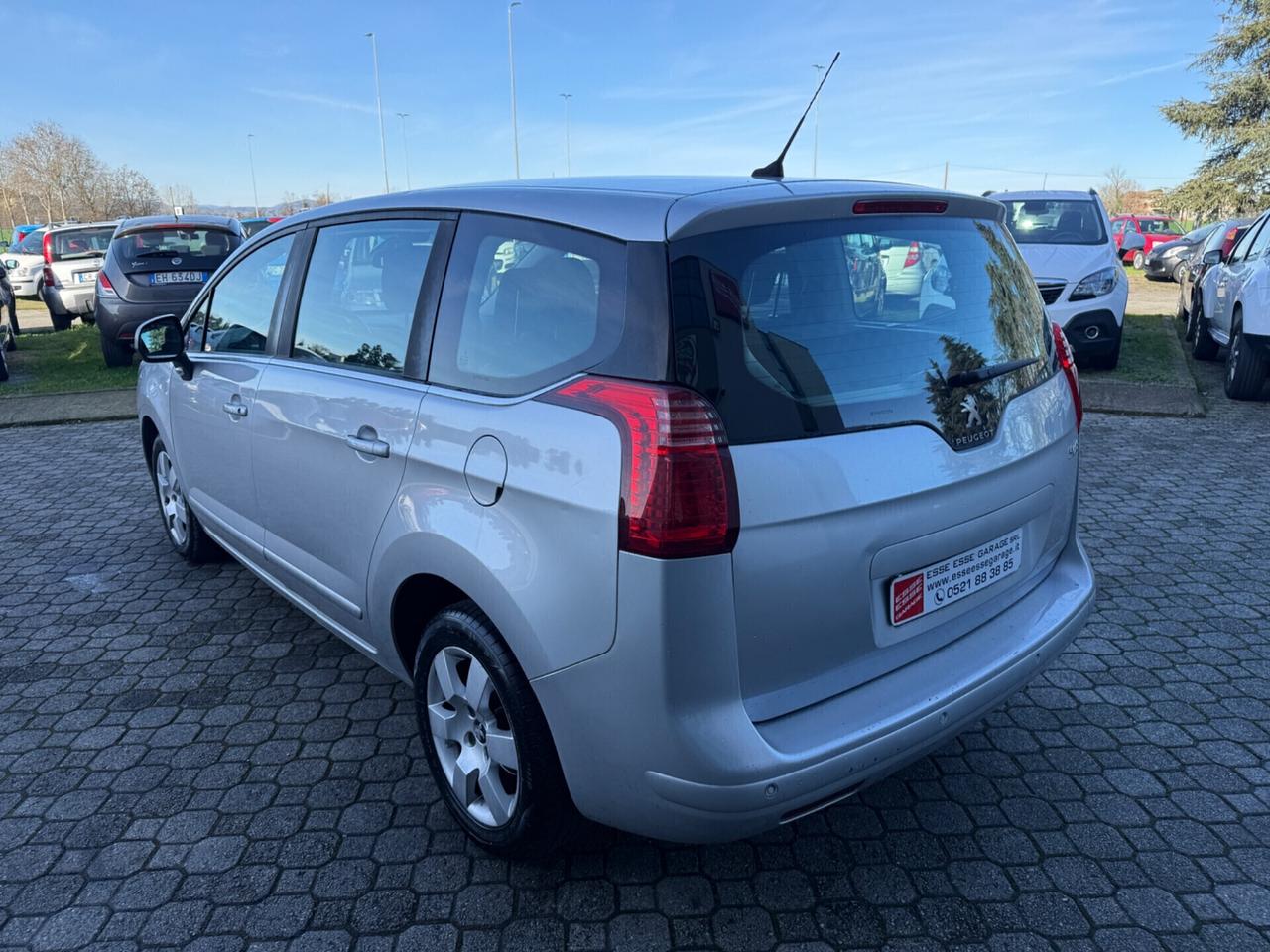 Peugeot 5008 BlueHDi 120 |7 POSTI