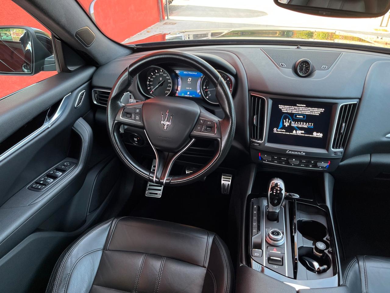 Maserati Levante 3.0 V6 AWD 250cv Diesel GRAN SPORT