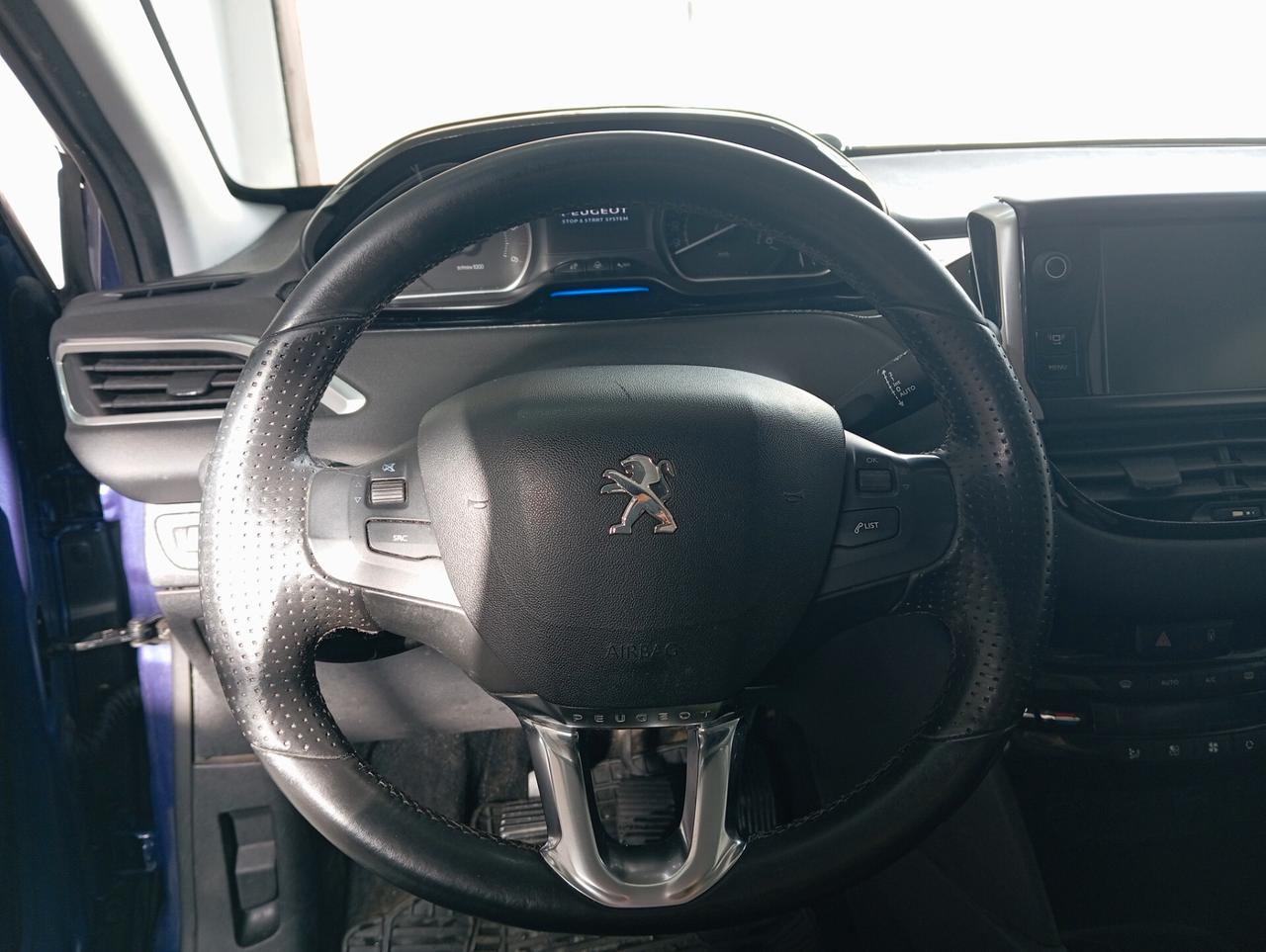 Peugeot 208 1.6 diesel 2012 CON GARANZIA