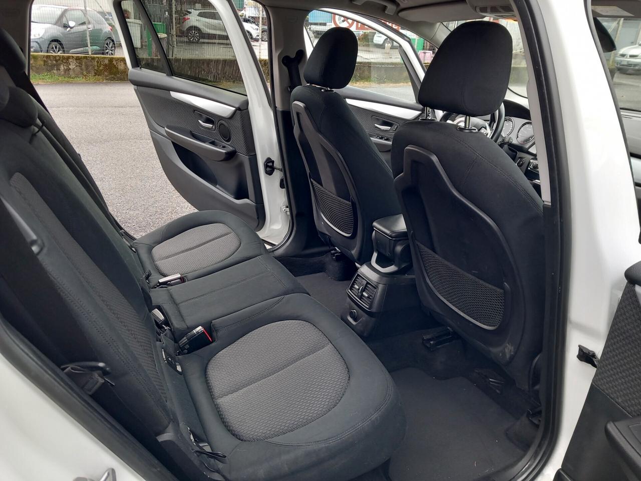 Bmw 2 Active Tourer 218d 7 Posti