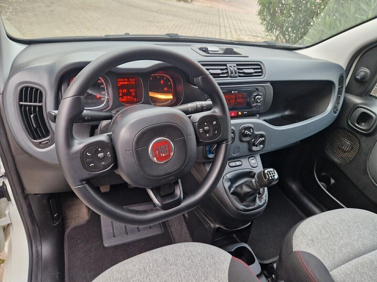 Fiat Panda 1.2 69cv Neopatentati 5 POSTI