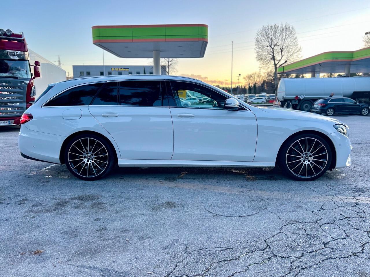 Mercedes-benz E 220 d S.W. Auto Premium Plus - Pack AMG