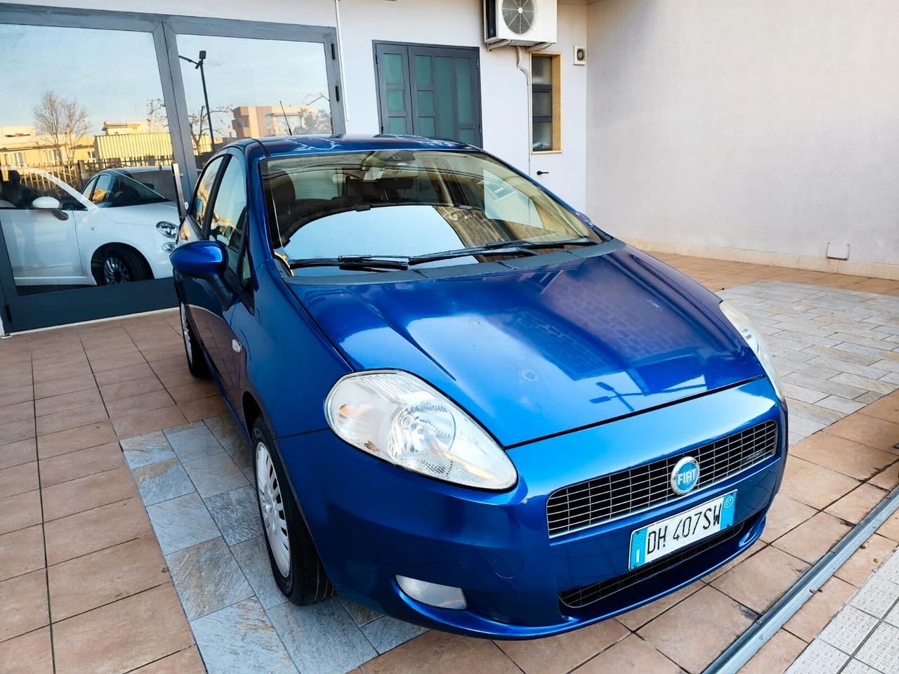 Fiat Grande Punto Grande Punto 1.4 Starjet 16V 5 porte Dynamic GPL