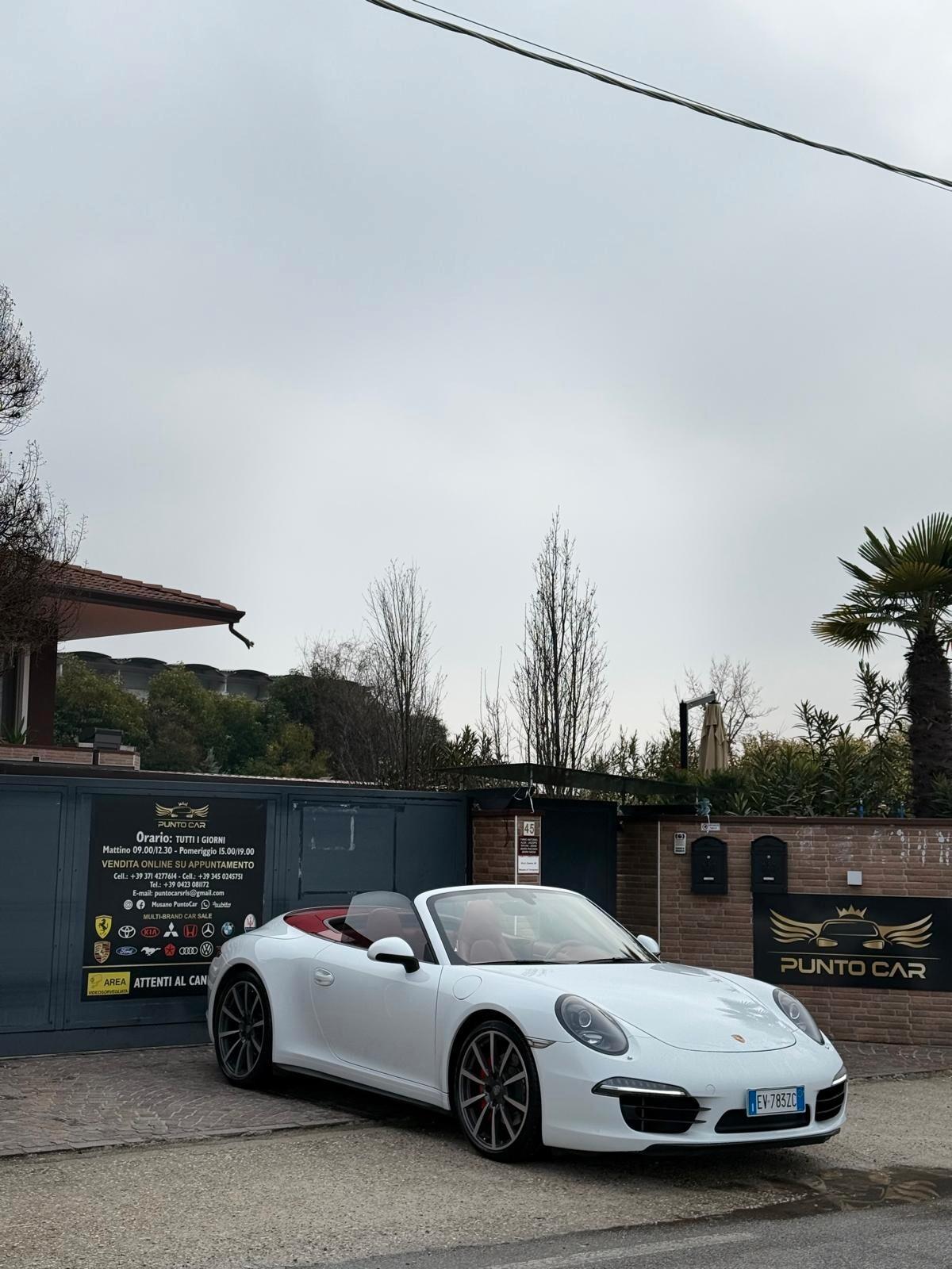 Porsche 911 3.8 Carrera 4S Cabriolet