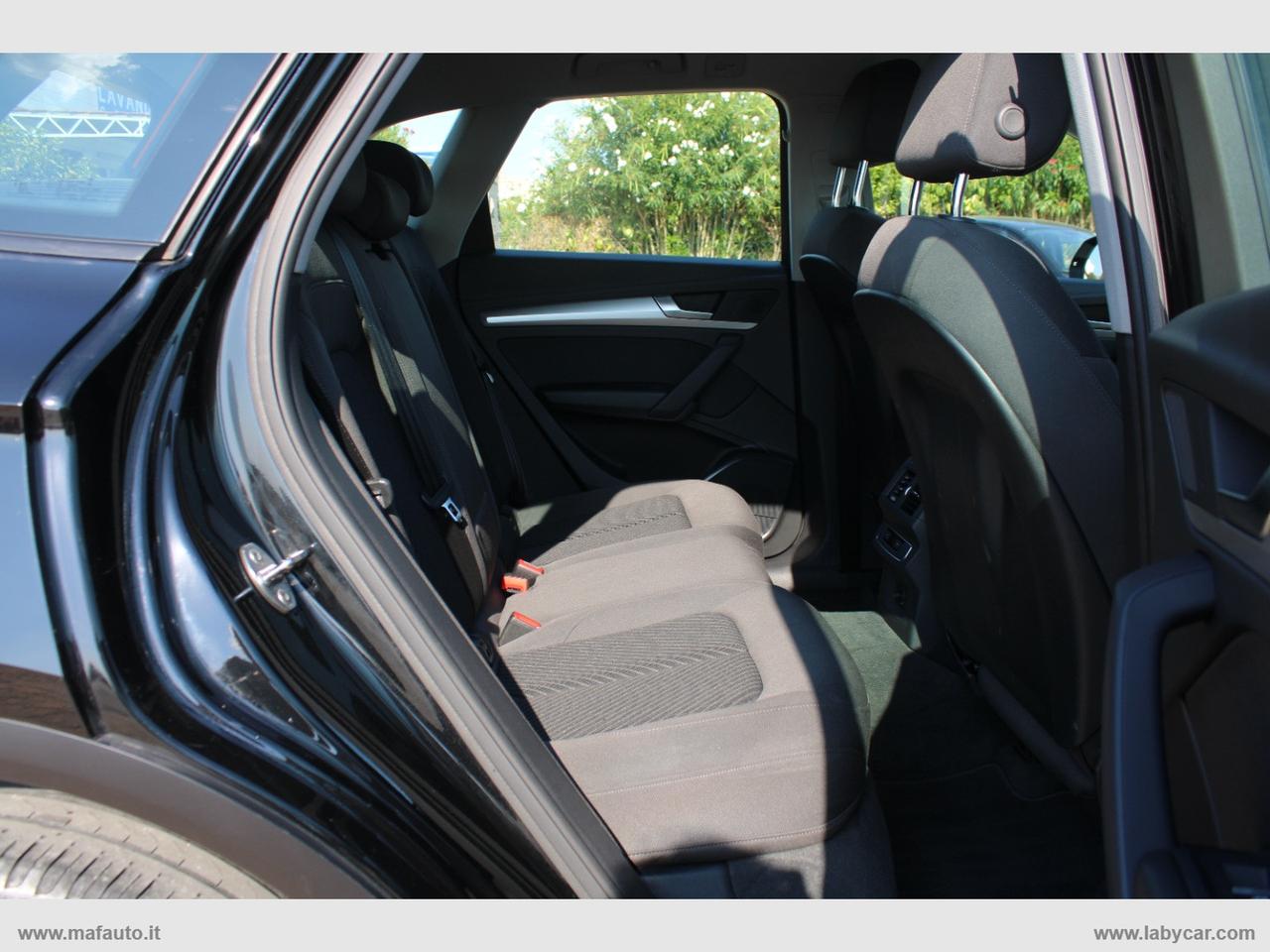 AUDI Q5 35 TDI S tronic Business