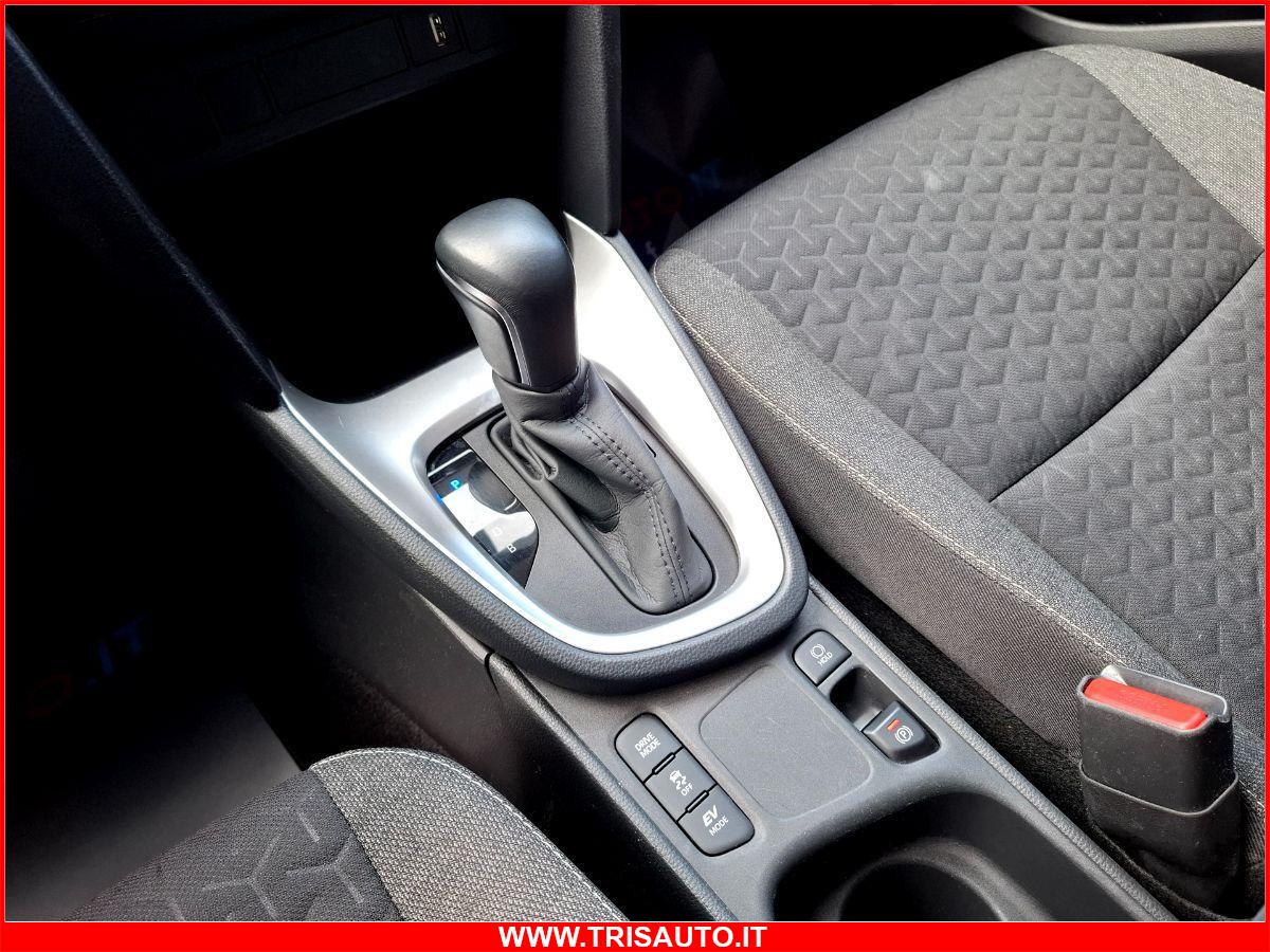 TOYOTA Yaris Cross 1.5 Hybrid E-Cvt Active NEOPATANTATI (NAVI)