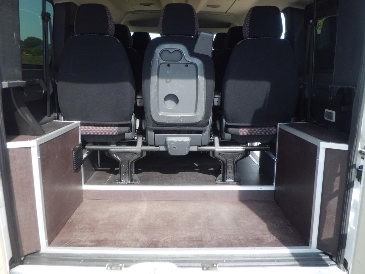 Peugeot Boxer 330 2.2 HDi/130CV FAP PC-TN Combi Premium-9 POSTI/POLTRONE SINGOLE CLIMA POSTERIORE