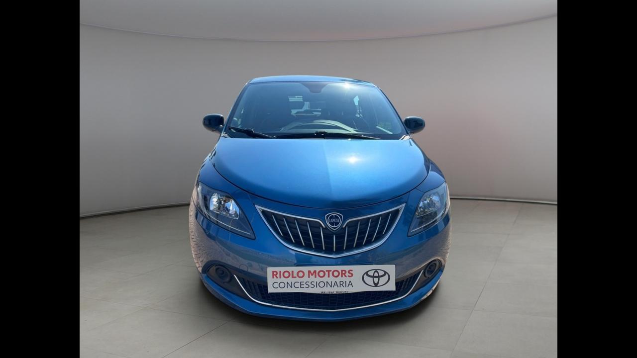 LANCIA Ypsilon III 2021 - Ypsilon 1.0 firefly hybrid Silver s&s 70cv