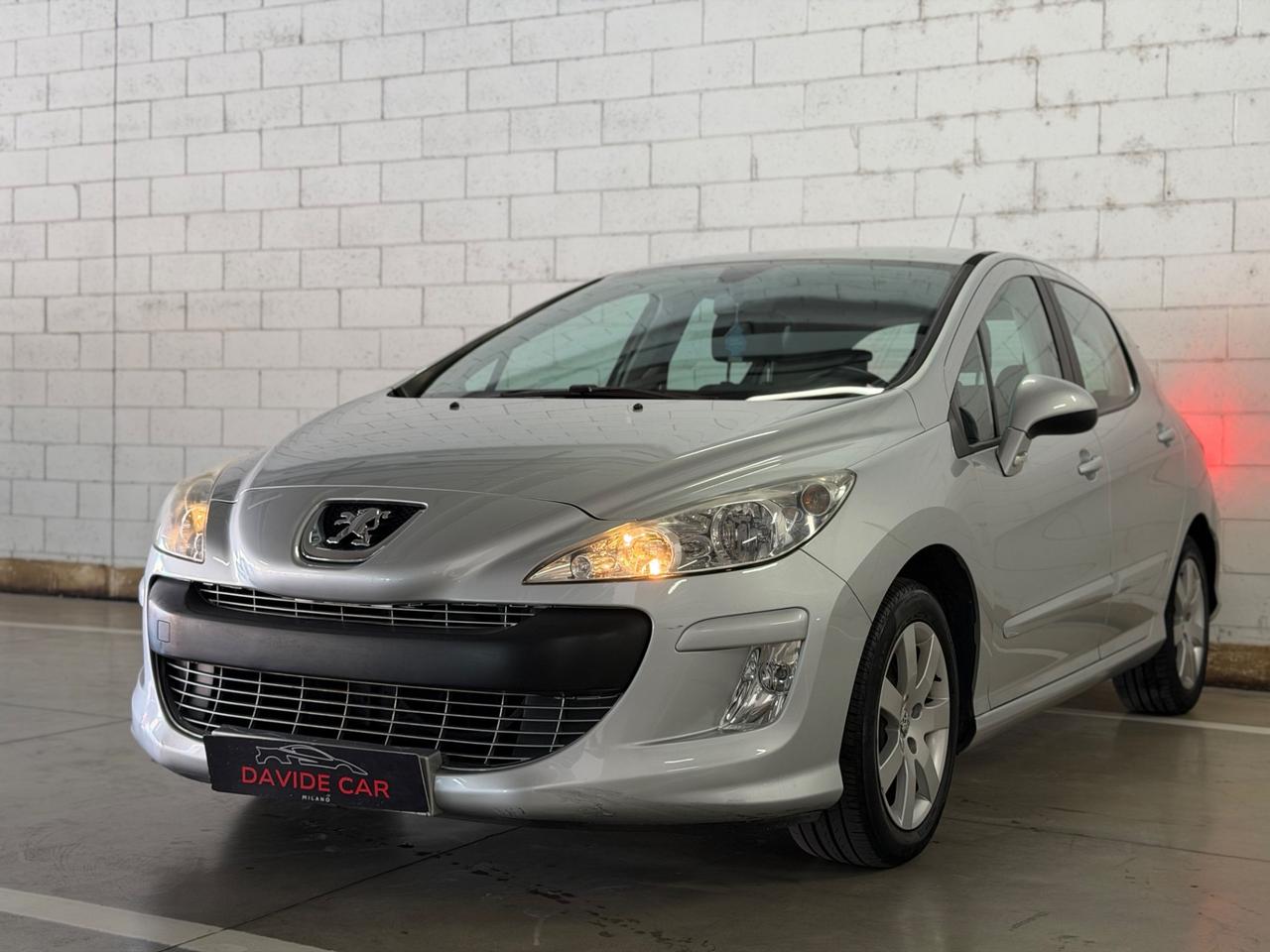 Peugeot 308 1.6 VTi 120CV 5p. Tecno