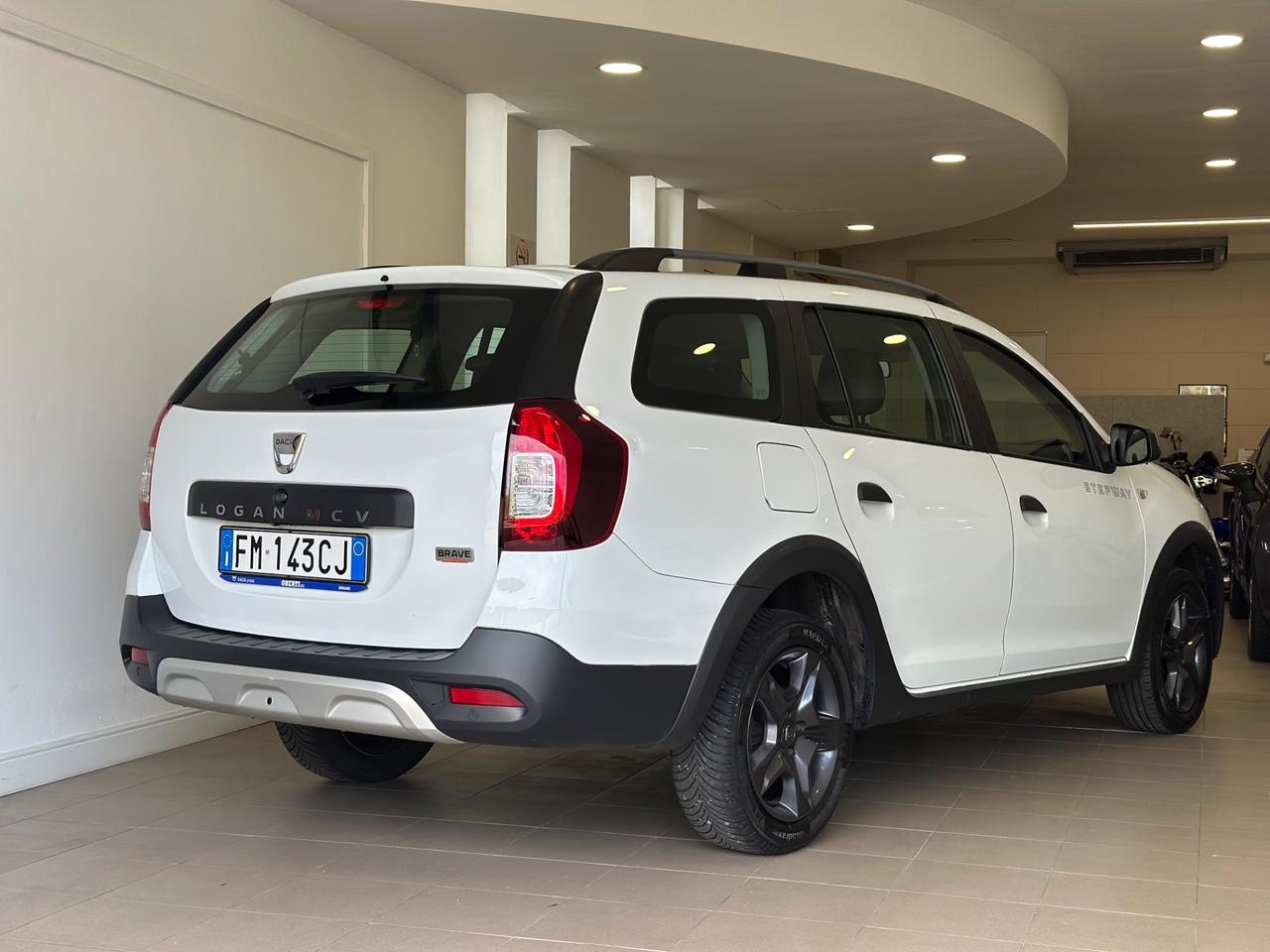 Dacia Logan MCV 1.5 dCi 8V 90CV Start&Stop Serie Speciale Brave