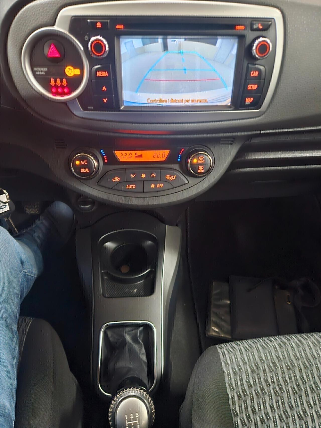 Toyota Yaris 1.0 5 porte Lounge