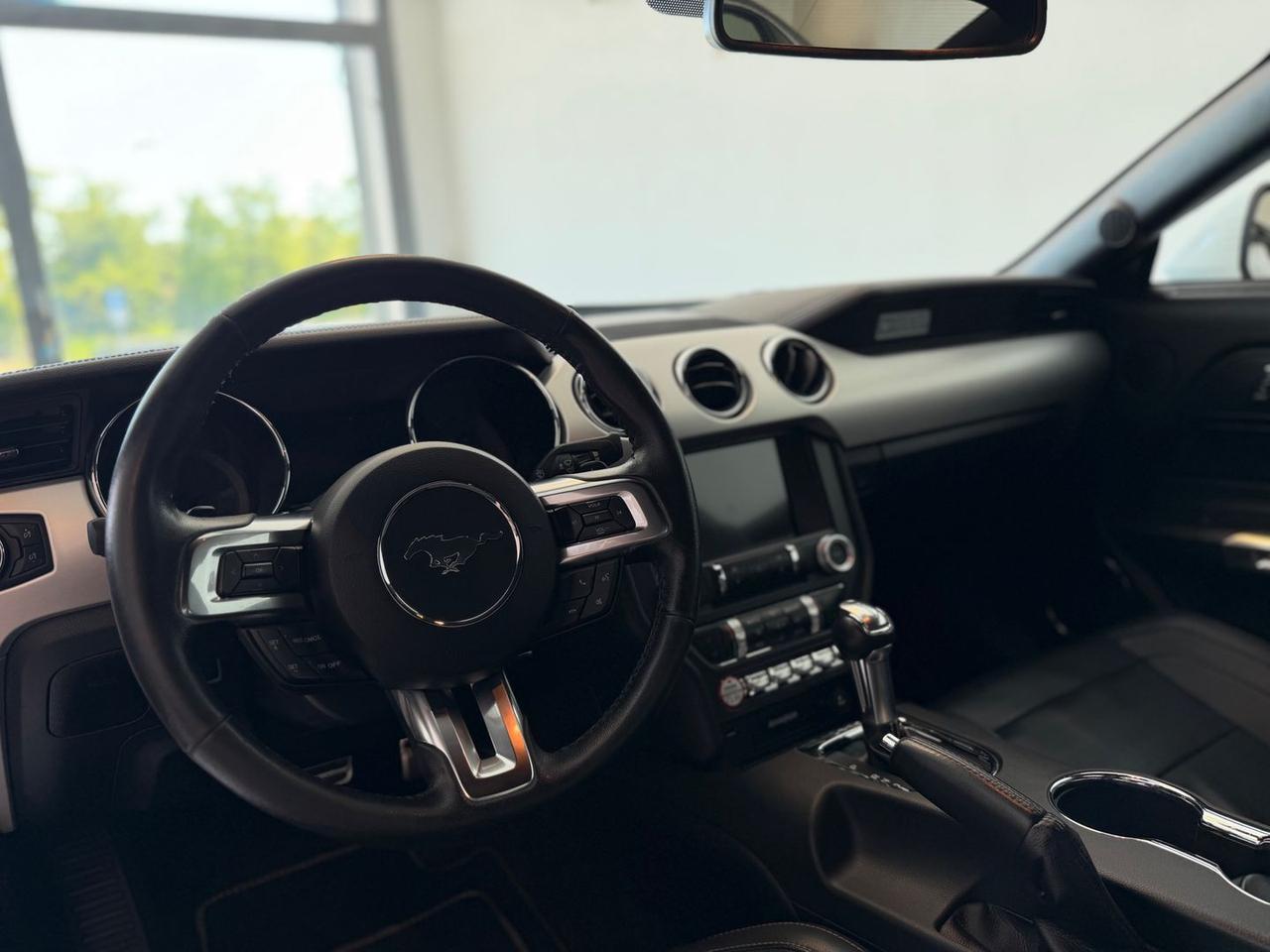 Ford Mustang Premium 2.3 EcoBoost #11589