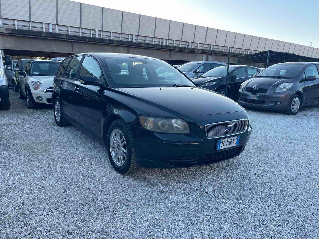 VOLVO V 50 - 1.6 D - SUMMUM