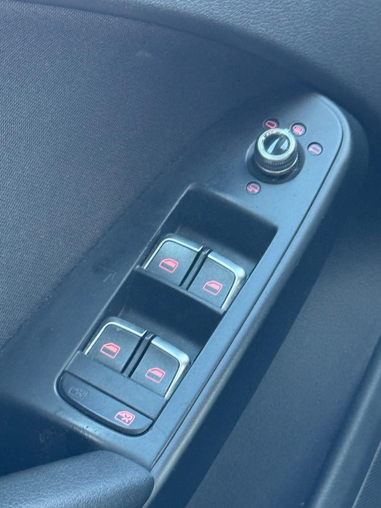 Audi A4 Avant 2.0 TDI 177 CV quattro S tronic edition