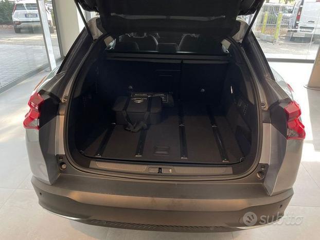 Citroën C5 X Hybrid 225 E-EAT8 Shine