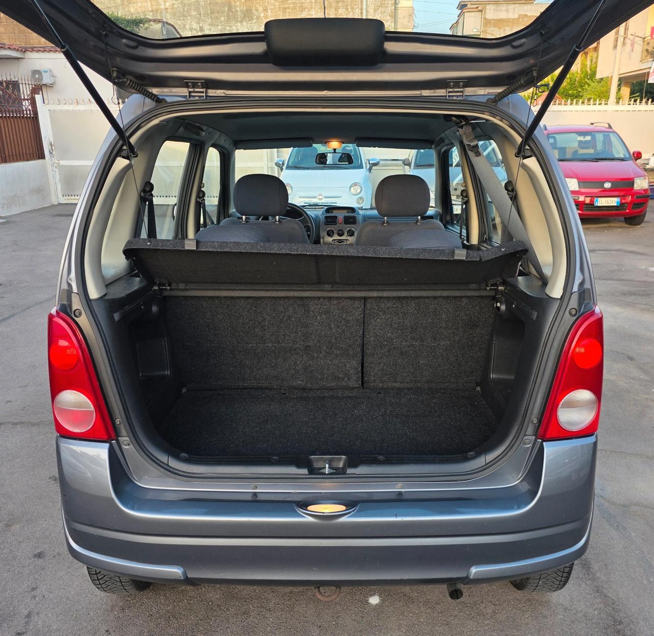 Opel Agila 1.2 16V Enjoy