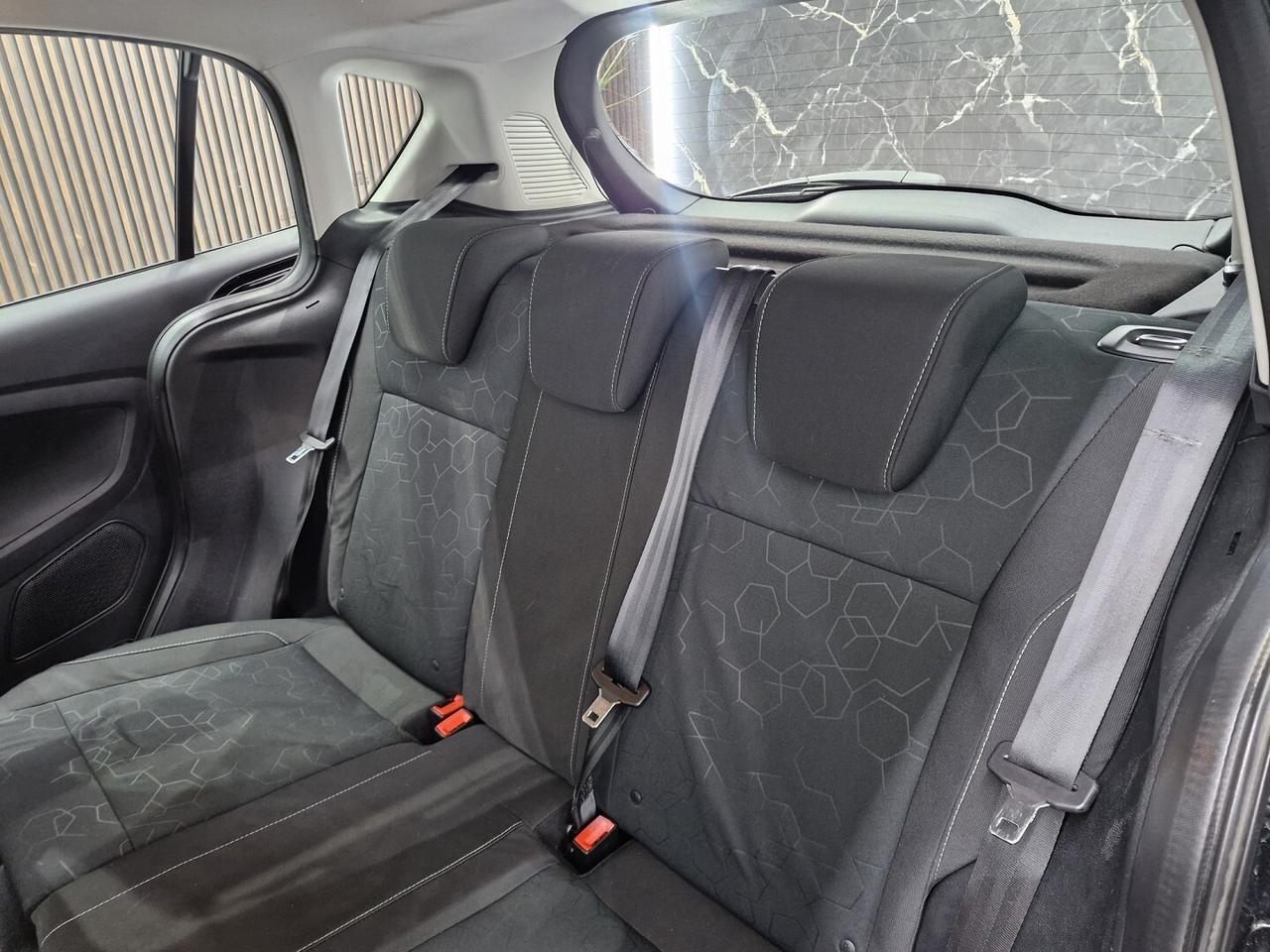 FORD B-MAX 1.4 90 CV GPL TITANIUM ANNO 2014